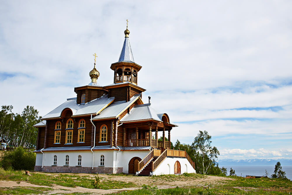 Церковь порт Байкал